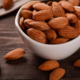 Zakaj bi morali vsak dan pojesti pest mandljev