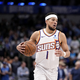 NBA: Phoenix z novo zmago Dallasu otežil pot v končnico