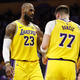 Je LeBron James na izhodnih vratih Lakersov?