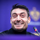Kdo se boji Riere? Nihče! Kaj pa če pride? Zbežimo?!