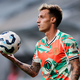 ‘Odurni’ dresi Olimpije: kdo je kriv za oranžno barvo?
