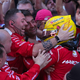 Hamilton s fantastično vožnjo do prve zmage v Ferrariju