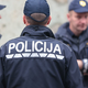Policija: Varnost zagotavlja patrulja na terenu, ne policist na postaji