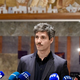 Mesec: Stevanović suvereno nastopa, a mu v resnici stvari letijo iz rok