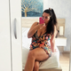 Anja Malešič (Kmetija) pokazala svoje seksi noge