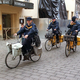 Pošteni poštar vrnil denarja za dober avto