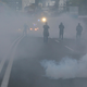 Notranja ministrica pravi, da je policija na protestih ravnala prekomerno. Kaj bo pokazal nadzor?