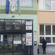 Uslužbenka Upravne enote Ravne naj bi bila ponarejala listine in omogočala fiktivne prijave bivališč tujcem