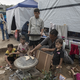 Iz sveta se nadaljujejo pozivi k dostavi humanitarne pomoči v Gazo
