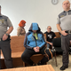 Sojenje zaradi smrti otroka: Policistu izročil zavitke tega, kar je zaužil