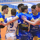 Mariborski ekipi ne popuščata: Odbojkarice v finalu, odbojkarji v polfinalu