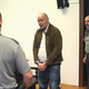 Poskus uboj: Z nožem šel nad pošast, poškodoval je babico
