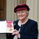 Umrla je "Fina gospa" Patricia Routledge