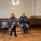 Šef turistične agencije v stečaju prazne obljube deli tudi na zatožni klopi