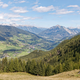11-letnica padla med šolskim izletom padla v sotesko, umrla je bolnišnici