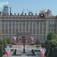 (VIDEO) Posneli trenutek, ko se je dron zaletel v vladno zgradbo v Rusiji