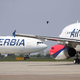 Zaradi obvestila o bombi evakuirali potnike, ki so z Air Serbia prileteli v Tivat