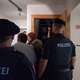 Kritike na racijo na Peršmanovi domačiji: Neznosna škandaloznost avstrijske policije