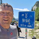 (ČASTNIK) Pravi raztur! Slovenski politiki tudi s kolesi preverjajo traso največje dirke na svetu