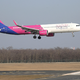 Wizz Air ukinja lete z dunajskega letališča Schwechat. Kaj je razlog?