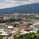 Električni vlakec je že v garaži Marproma: Kmalu ne le po Mariboru, ampak tudi po vinorodnih gričih v okolici