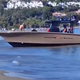 (VIDEO) Drogo so raztovorili kar na priljubljeni plaži, ki je bila polna kopalcev