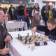 (FOTO) Generacijski spopad na Dnevih šaha: Jure Ivanušič proti Edvardu Kalohu. Kdo je zmagal?