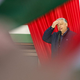 (GLOBALNA ARENA) Zakaj je Orbán izgubil