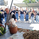 (VIDEO IN FOTO) Lent se je prikradel med branjevce: Ko med jagodami in solato zazveni akademski pevski zbor
