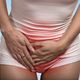 Vrsta vaginalne ciste, ki se pojavi na obeh straneh sramnih ustnic