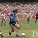 Maradona zapustil 86 milijonov dolga, naprodaj hiše in avtomobili