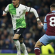 Liverpool je skočil na prvo mesto, Sheffield United pa je z dvema avtogoloma v petih minutah potrdil, da je najslabša ekipa v Premier League