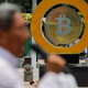 V rudarjenju bitcoina prihaja do centralizacije