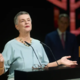 Hella Jongerius: Predmeti pripovedujejo o tem, kdo smo