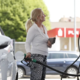 Vlada v podnebni zakon vnesla varovalki pred podražitvijo goriva