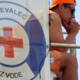 Reševalci iz vode za plačo neizšolanega natakarja rešujejo življenja