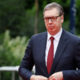 Vučić pomilostil voznico, ki je povozila študentko in grozil protestnikom