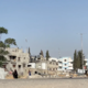 V novih izraelskih napadih ubitih več deset Palestincev