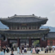 Obleci hanbok, greva po Seulu