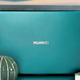 S prenosnikom HUAWEI MateBook X Pro 2020 so stresne spletne konference preteklost