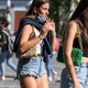 SPREMENJENI POGOJI: Komu ne bo treba v karanteno?