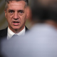 Podpora Golobovi vladi letos strmoglavila, politični analitik meni, da ni panike