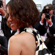 Halle Berry na rdeči preprogi v "tendi iz sosednjega kafiča”