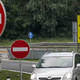 Po avtocesti vozil v napačno smer, končalo se je s hospitalizacijo
