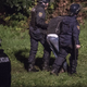 Policisti preprečili družinsko tragedijo: Moški na Štajerskem z orožjem grozil sorodnici
