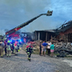 Ogenj požira kmetijo v Pomurju, lastnik in sin tvegala življenje