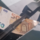Prevara s 50 evri za vetrobranskim steklom je nazaj