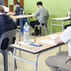Če jim plačajo srednješolsko izobrazbo, morajo še osem let ostati v službi
