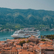 Doplačila zaračunavajo tudi slovenske agencije - kakšne so vaše pravice?