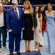 Svet se čudi: Trump 80. rojstni dan v svojem slogu praznoval pred Belo hišo